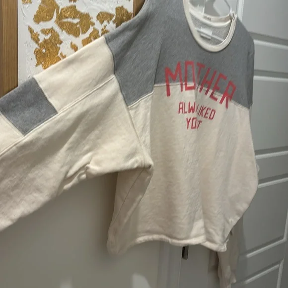 Mother Large light weight sweater - Picture 4 of 5